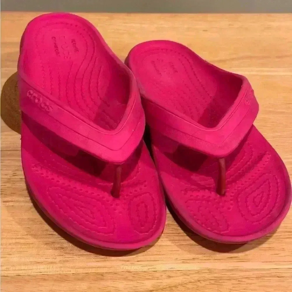Crocs Iconic Comfort Pink Kids Flip Flops - Size 3